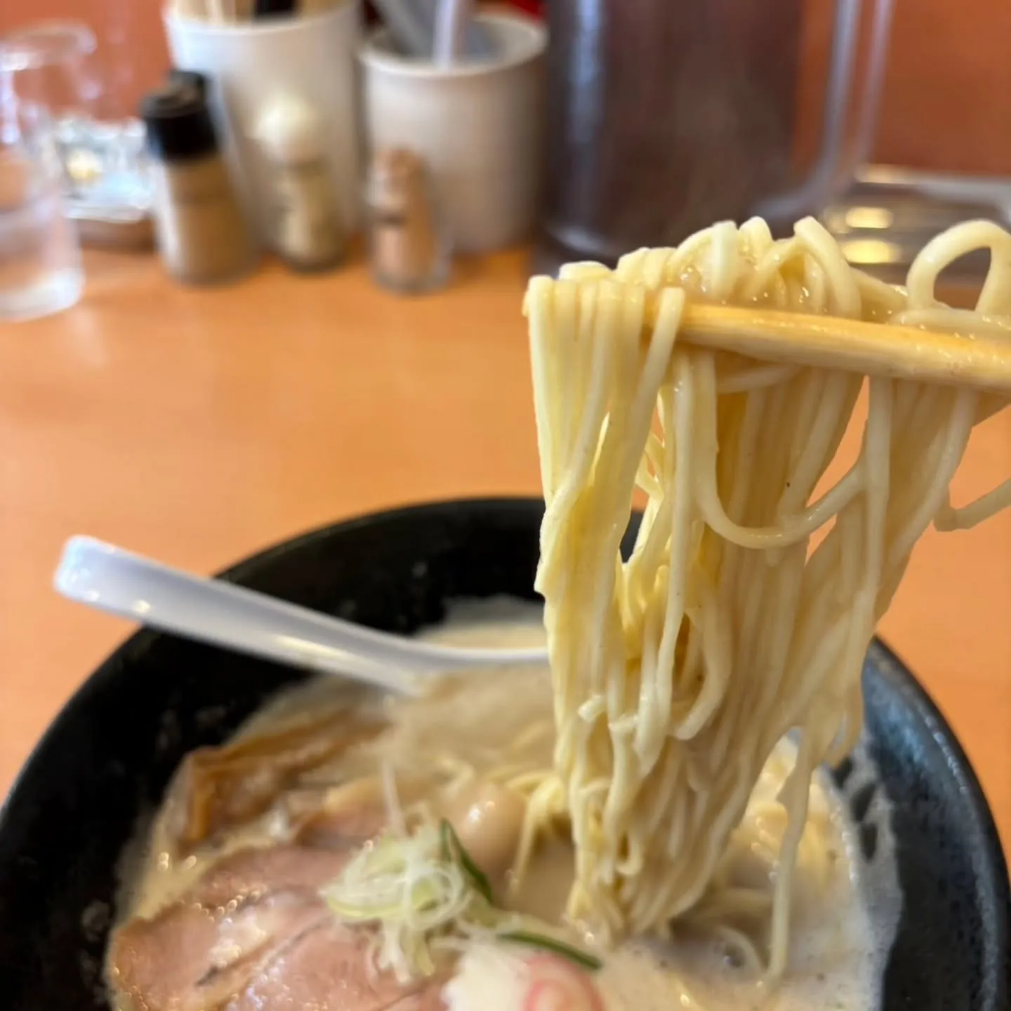三重県の伊勢市駅前にある吉風さんへ🍜