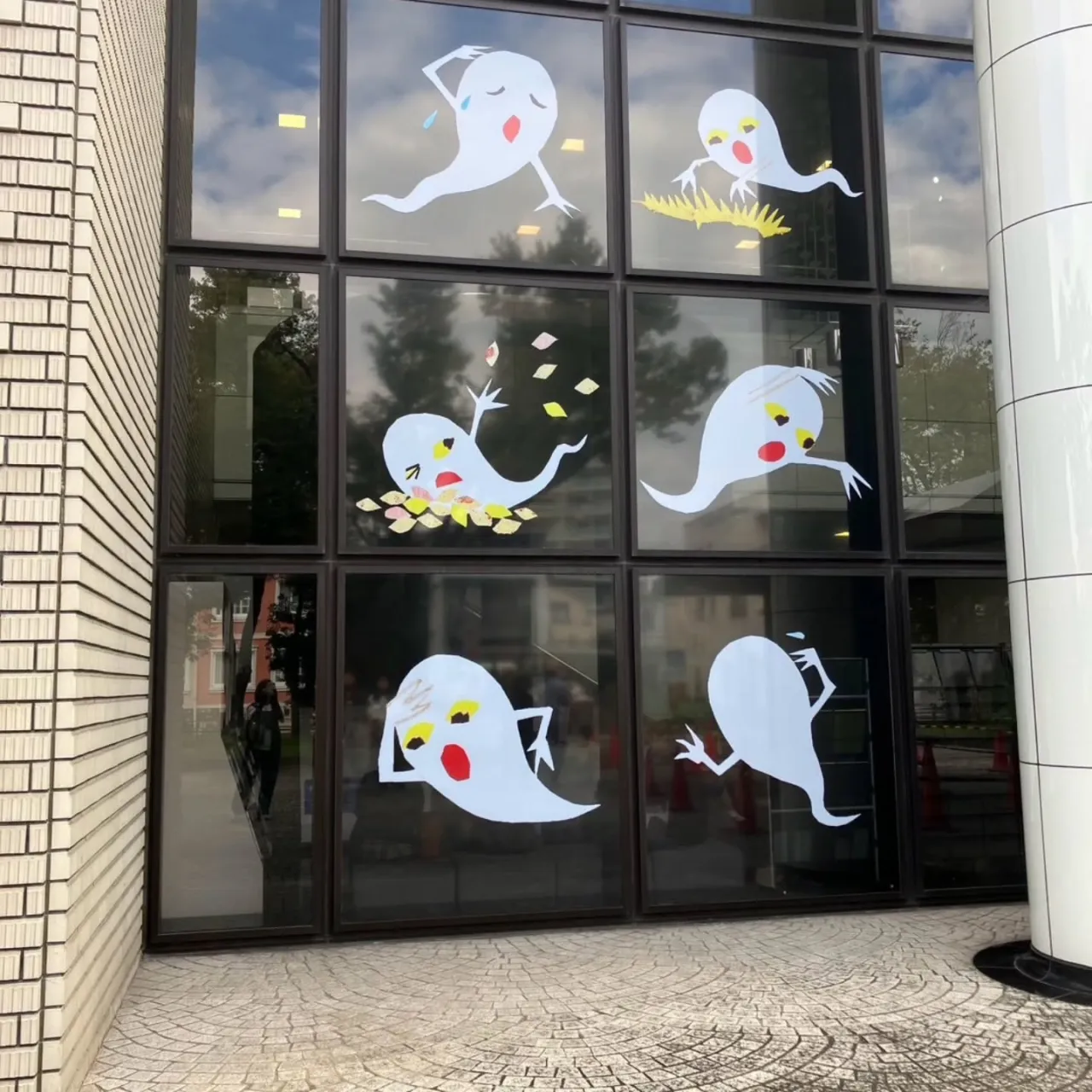 刈谷市美術館で催されている